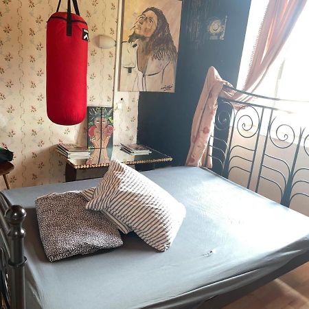 Les Toiles Filantes Hostel Empurany ภายนอก รูปภาพ